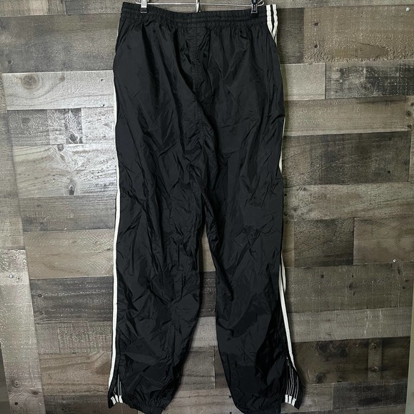 SOLD Adidas Originals VTG Windbreaker Pants Large - Picture 4 of 7